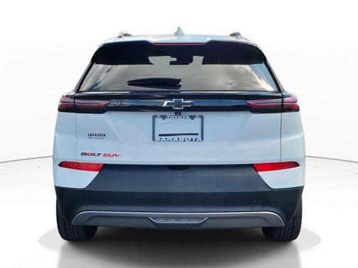 2023 Chevrolet Bolt EUV FWD LT