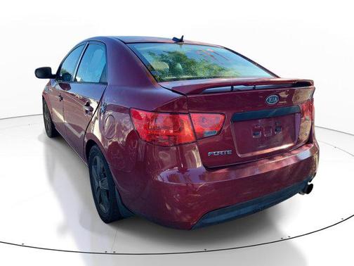 Spicy Red 2011 Kia Forte SX
