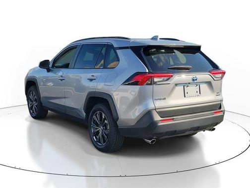 2023 Toyota RAV4 Hybrid XLE Premium