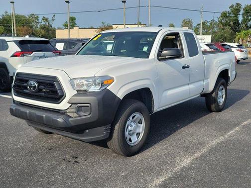 2022 Toyota Tacoma SR
