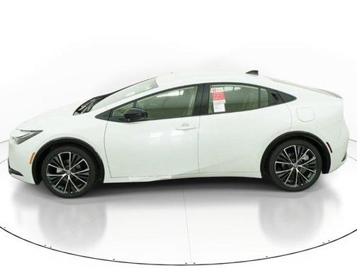 Wind Chill Pearl [Extra_Cost_Color] 2026 Toyota Prius XLE