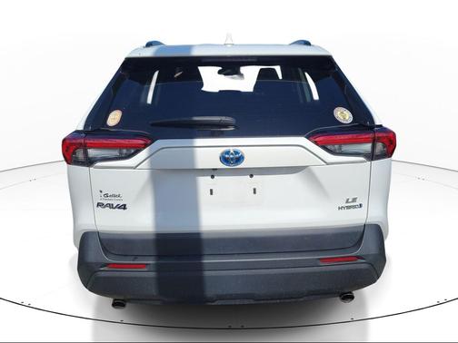 Ice Cap 2024 Toyota RAV4 Hybrid LE