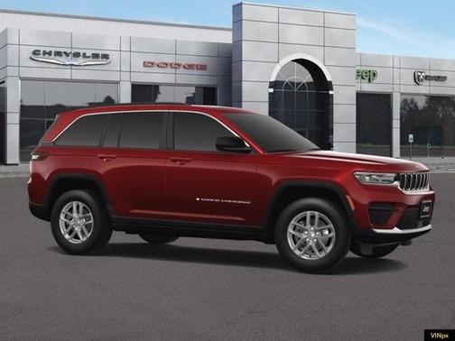 2025 Jeep Grand Cherokee Laredo X