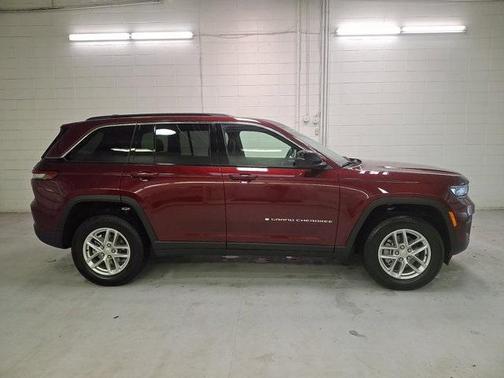 2025 Jeep Grand Cherokee Laredo X