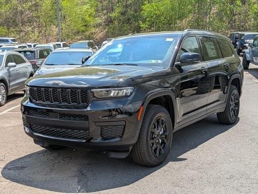 2025 Jeep Grand Cherokee L Laredo