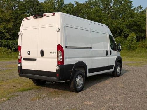 2025 RAM ProMaster 1500 Base