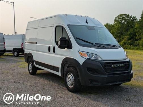 2025 RAM ProMaster 1500 Base