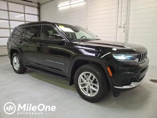 2022 Jeep Grand Cherokee L Laredo
