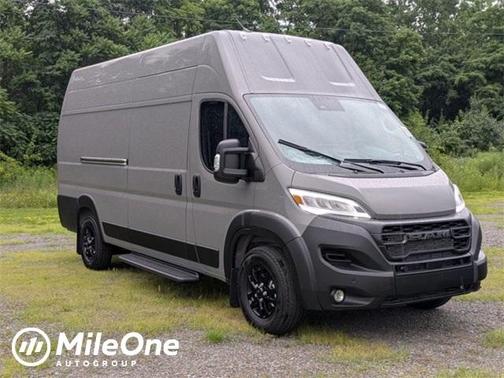2025 RAM ProMaster 3500 Base