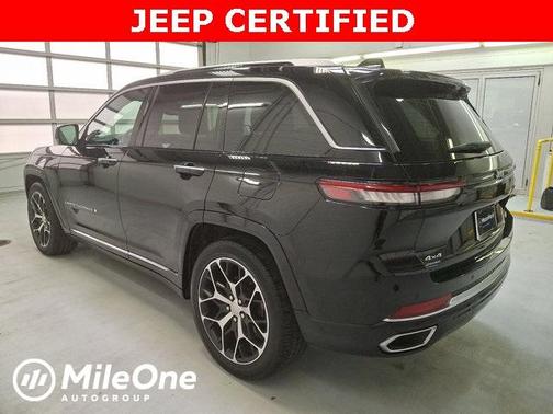 2023 Jeep Grand Cherokee Summit