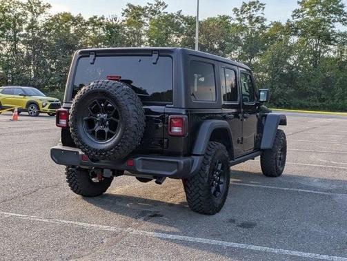 2025 Jeep Wrangler Sport