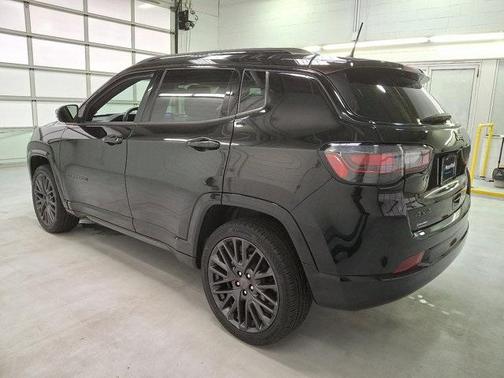 2022 Jeep Compass Altitude