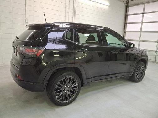 2022 Jeep Compass Altitude