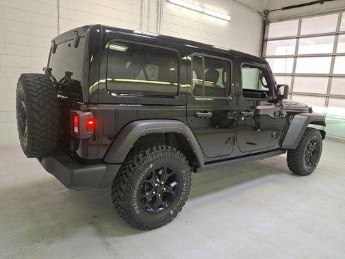 Black Clearcoat 2021 Jeep Wrangler Unlimited Sport