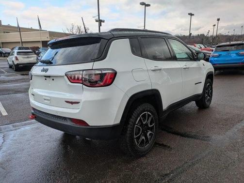 2026 Jeep Compass Trailhawk