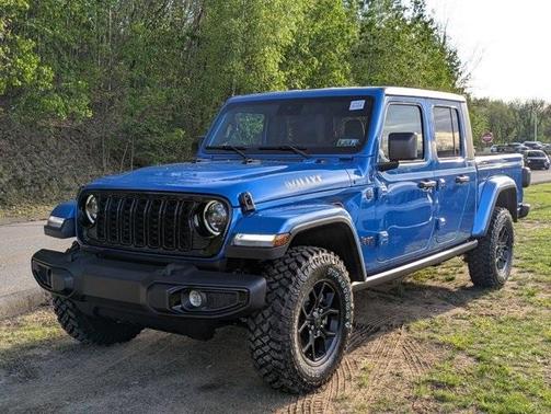 2025 Jeep Gladiator Sport