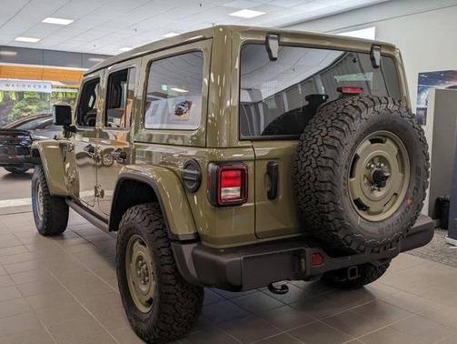 2025 Jeep Wrangler 4xe Sport