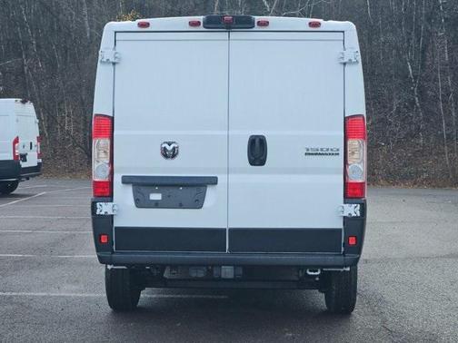 2026 RAM ProMaster 1500 Low Roof