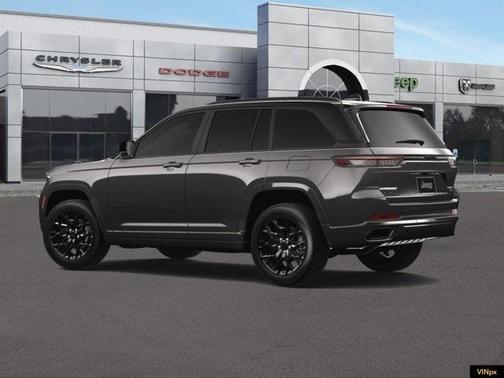 2025 Jeep Grand Cherokee Summit