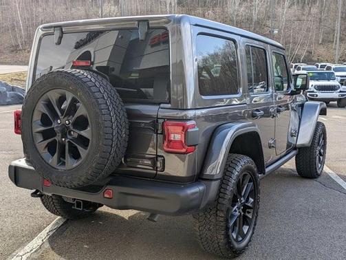 2025 Jeep Wrangler 4xe Sahara