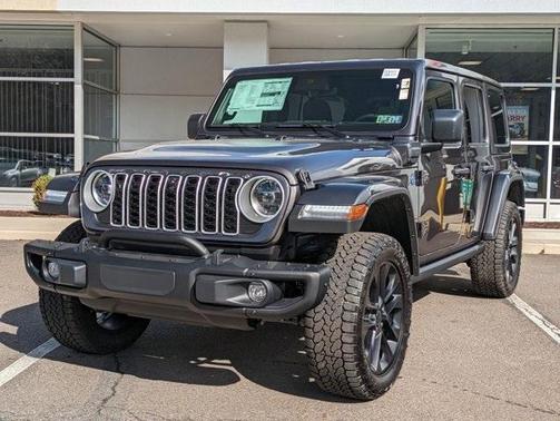 2025 Jeep Wrangler 4xe Sahara