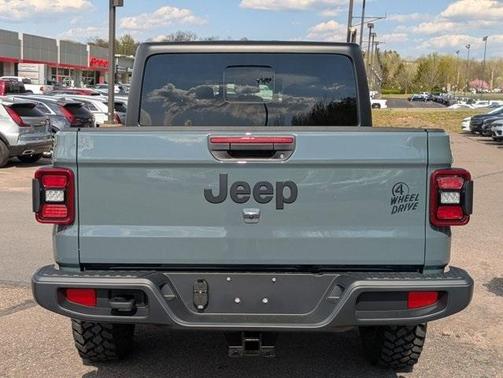 2025 Jeep Gladiator Sport