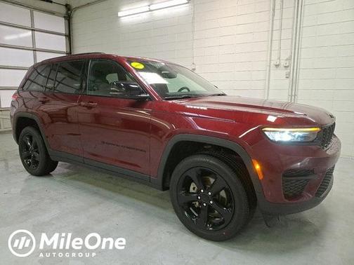 2023 Jeep Grand Cherokee Altitude