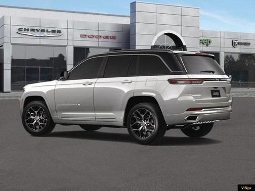 2025 Jeep Grand Cherokee Summit