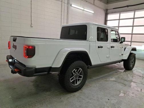 2025 Jeep Gladiator Mojave