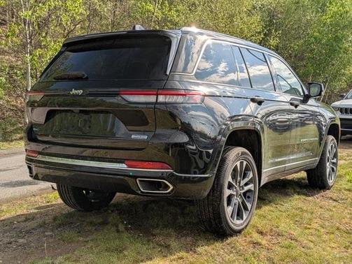 2023 Jeep Grand Cherokee 4xe Overland