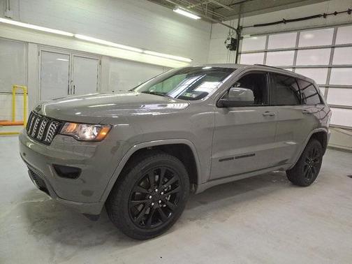 2021 Jeep Grand Cherokee Laredo X
