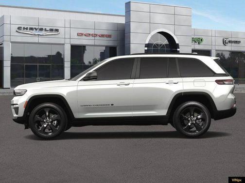 Bright White Clearcoat 2025 Jeep Grand Cherokee Limited