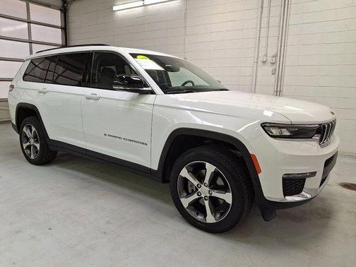 Bright White Clearcoat 2023 Jeep Grand Cherokee L Limited