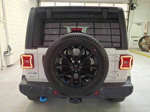 Bright White Clearcoat 2023 Jeep Wrangler 4xe Sahara