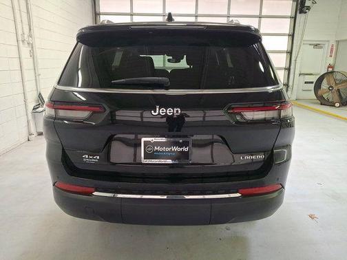 Diamond Black 2023 Jeep Grand Cherokee L Laredo