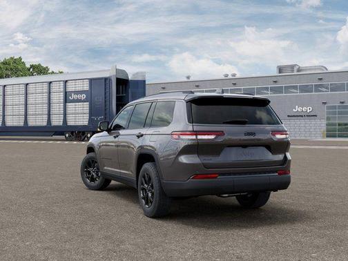 Metallic 2026 Jeep Grand Cherokee L Laredo