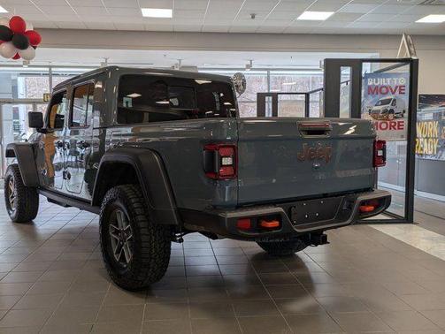 Anvil Clearcoat 2026 Jeep Gladiator Mojave