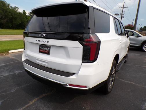 2025 Chevrolet Tahoe LS
