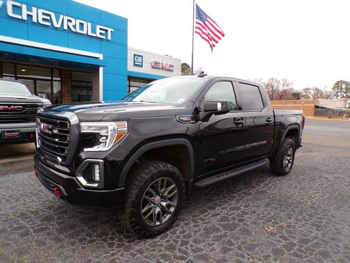 2022 GMC Sierra 1500 AT4
