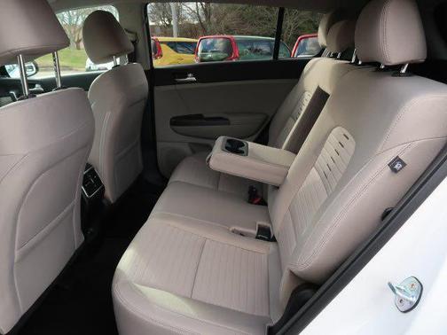 Clear White 2020 Kia Sportage LX