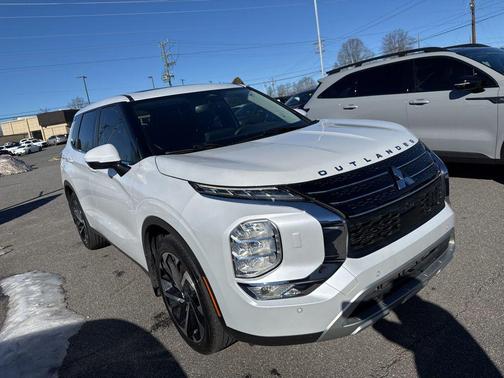 2023 Mitsubishi Outlander SE 2.5 S-AWC