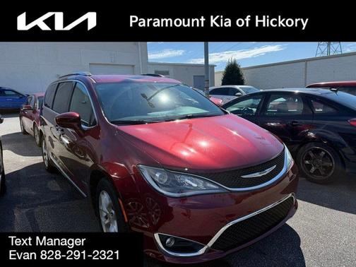 2020 Chrysler Pacifica Touring L