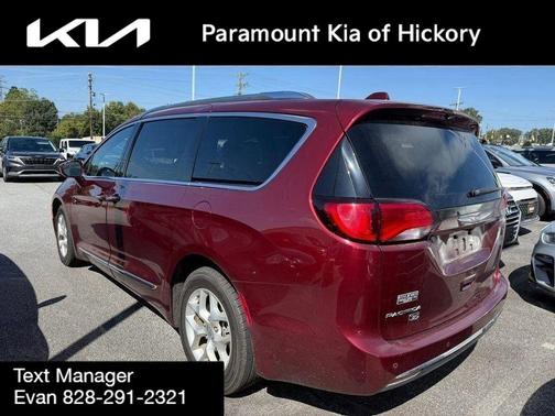 2020 Chrysler Pacifica Touring L