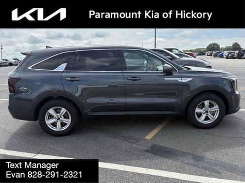 2024 Kia Sorento LX