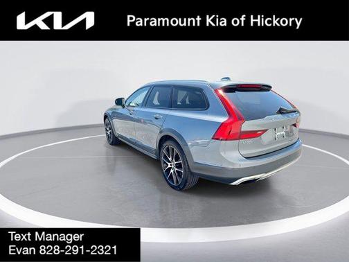 2019 Volvo V90 Cross Country T6