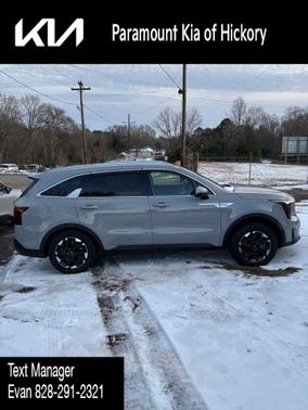 2025 Kia Sorento S