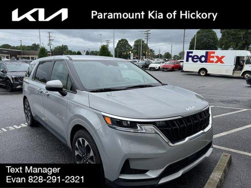 2024 Kia Carnival EX