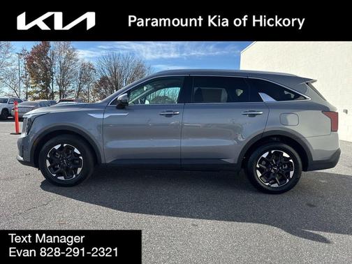 2024 Kia Sorento S