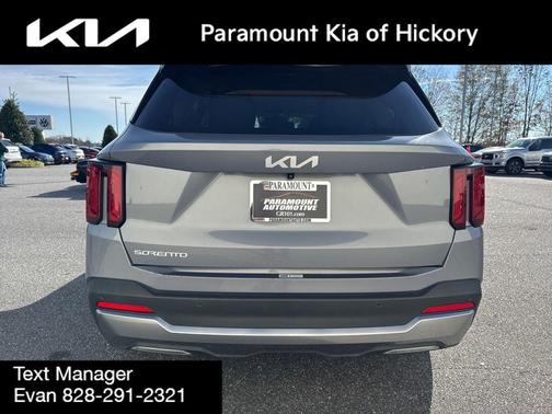 2024 Kia Sorento S