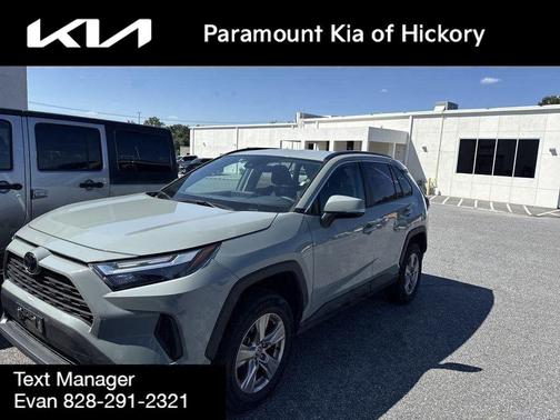 2023 Toyota RAV4 XLE
